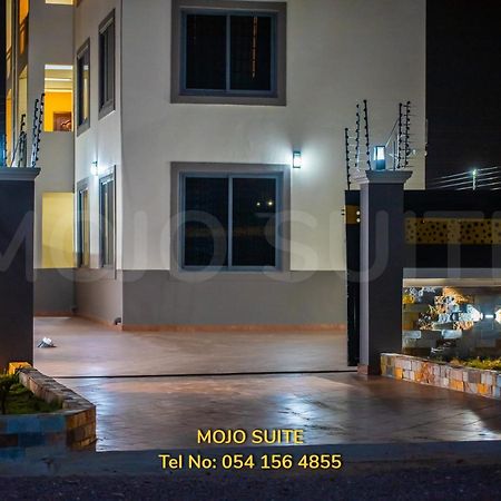 Mojo Apartment, Tema Buitenkant foto